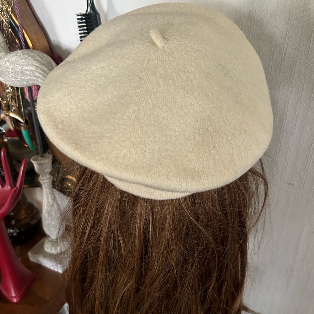 Vintage Cream Wool Beret Hat - Picture 3 of 8